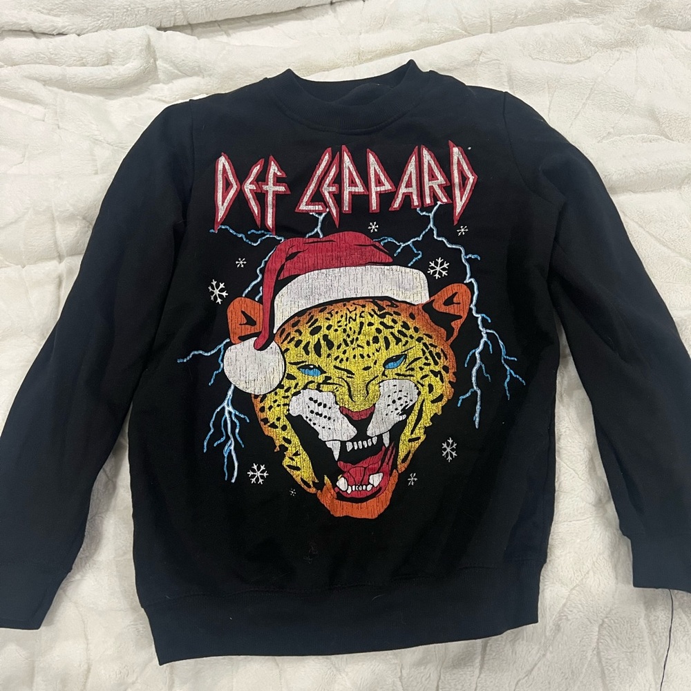def leopard crewneck🐆🎅🏻